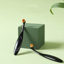 Kit Escova + Pó Removedor de Manchas para Cães